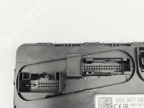 Electronic module PORSCHE 911 (992) 3.0 Carrera 4 S (992420) | BP30575080M83  - Image 10