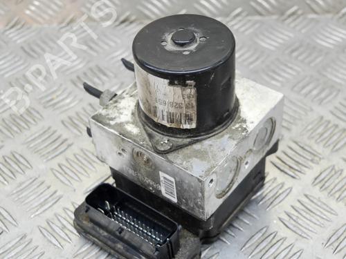 Used ABS pump ABS pump RENAULT CLIO III (BR0/1, CR0/1) 1.2 16V (BR02, BR0J, BR11, CR02, CR0J, CR11) (75 hp) 8145531 8145531