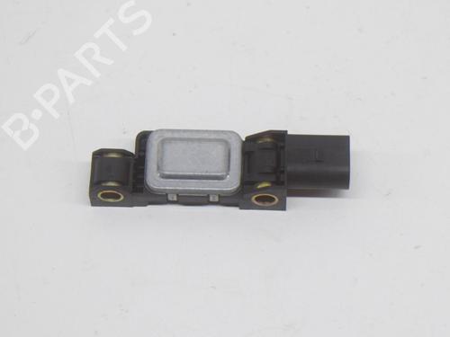 Used Electronic sensor VW PHAETON (3D1, 3D2, 3D3, 3D4, 3D6, 3D7, 3D8, 3D9) 5.0 V10 TDI 4motion (313 hp) 8838550