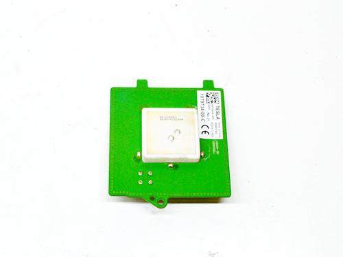 Antenne/Base TESLA MODEL 3 (5YJ3) EV AWD (351 hp) 27753417