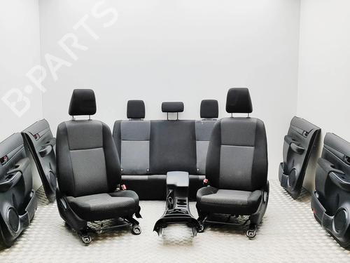 Used Seats set Seats set TOYOTA HILUX VIII Pickup (_N1_) 2.4 D 4WD (GUN125_, GUN125R) (150 hp) 34037192 34037192