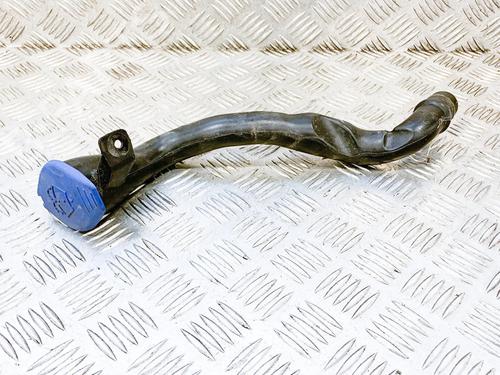 Used Pipe Pipe VOLVO V60 I (155) D4 (181 hp) 6760495 6760495