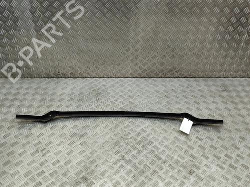 Used Front bumper reinforcement BMW 1 (F21) 118 d (150 hp) 24582182