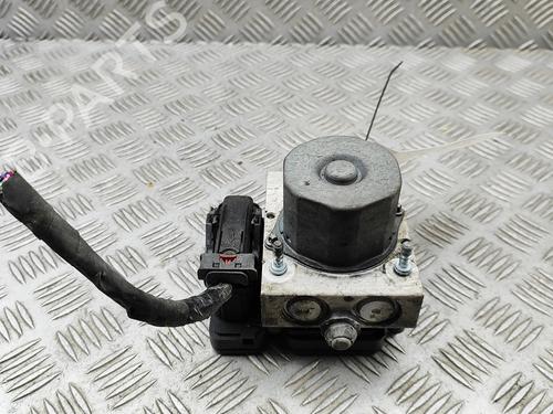 Used ABS pump ABS pump TESLA MODEL S (5YJS) P100D AWD (772 hp) 33390525 33390525