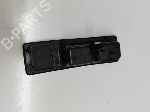 Switch BMW X1 (F48) xDrive 20 d | BP33374013I30 - Image 4
