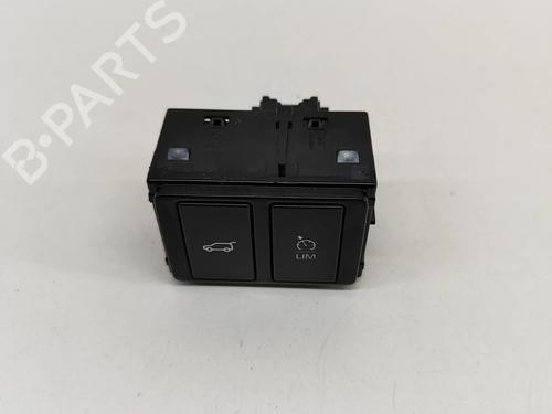 switch-jaguar-f-pace-x761-20-td4-awd-kk8311654ba-2015-17865269 main image
