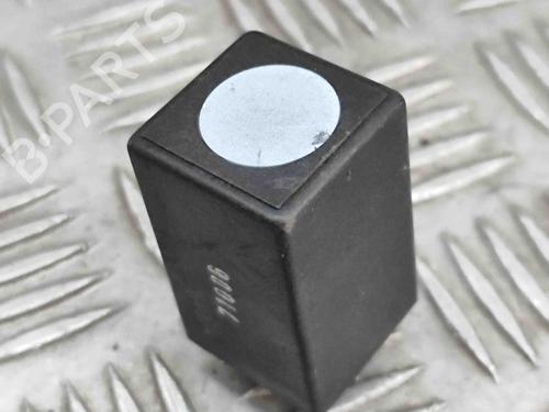 Electronic sensor PORSCHE BOXSTER (986) 2.7 | BP27799311M84 