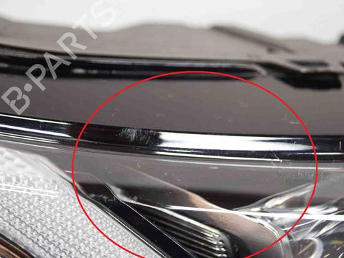 Right headlight JAGUAR F-PACE (X761) 2.0 TD4 | BP29485944C29 