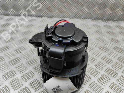 Used Heater blower motor Heater blower motor OPEL ASTRA L (OV5) 1.2 (FPHNSL, FPHNSR) (131 hp) 29486726 29486726