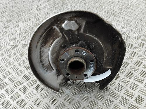 Used Left rear steering knuckle VOLVO XC60 II (246) D4 (190 hp) 28551360