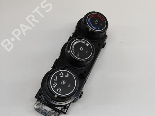 Climate control MITSUBISHI LANCER VIII Sportback (CX_A) 2.0 DI-D (CX8A) | BP23946457I5