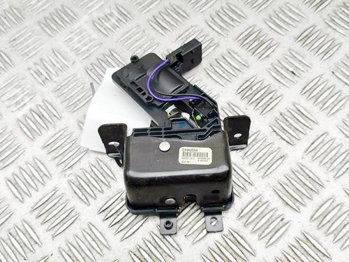 Used Tailgate lock CADILLAC ESCALADE 6.2 AWD (426 hp) 30394603