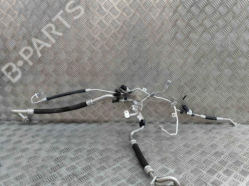 Tubo dell'aria condizionata AUDI Q4 E-TRON SUV (F4B) 45 (286 hp) 28561552