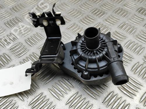 Used Auxiliary water pump AUDI Q4 E-TRON SUV (F4B) 45 (286 hp) 29637660