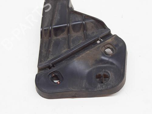 Used Rear bumper bracket MERCEDES-BENZ CLA Coupe (C117) CLA 220 CDI / d (117.303) (163 hp) 8835127