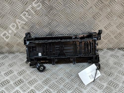 Used Fuse box MERCEDES-BENZ CLA Coupe (C117) CLA 180 (117.342) (122 hp) 18739485