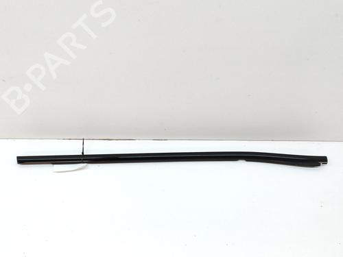 Used Door moulding trim MERCEDES-BENZ EQB (X243) EQB 300 4-matic (243.608, 243.609) (228 hp) 27769424