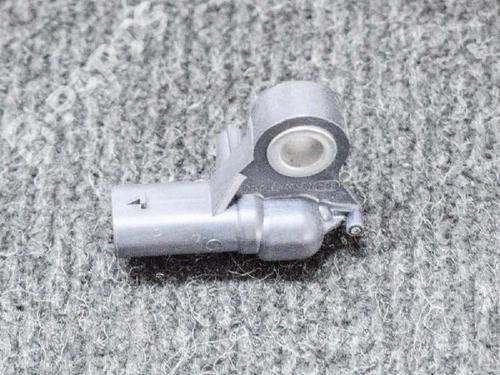 Sensor electrónico TESLA MODEL X (5YJX) P100D AWD | BP8833681M84 