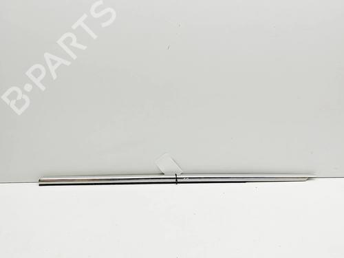 door-moulding-trim-mercedes-benz-e-class-coupe-c207-2009-2010-2011-2012-2013-2014-2015-2016-33383782 main image