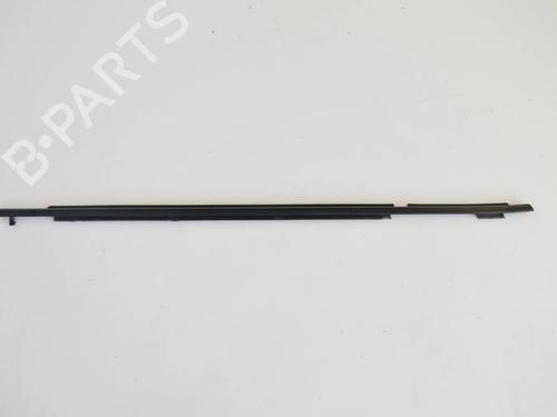 Dørliste Dørliste TOYOTA LAND CRUISER PRADO (_J15_) 3.0 D-4D (KDJ150_, KDJ150, KDJ155) (173 hp) 33362570 33362570