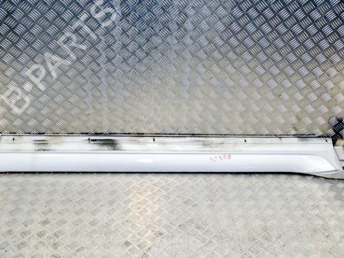 Used Right sideskirt MITSUBISHI PAJERO III (V7_W, V6_W) 3.5 (V65W, V75W) (203 hp) 14629965
