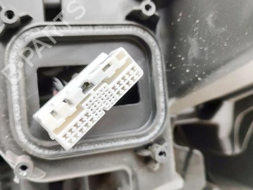 Right headlight TESLA MODEL Y (5YJY) EV | BP33465076C29 - Image 9