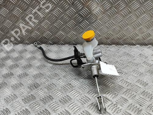 Used Brake master cylinder TOYOTA GT 86 Coupe (ZN6_) 2.0 (ZN6AC_, ZN6BC_, ZN6K) (200 hp) 22352443