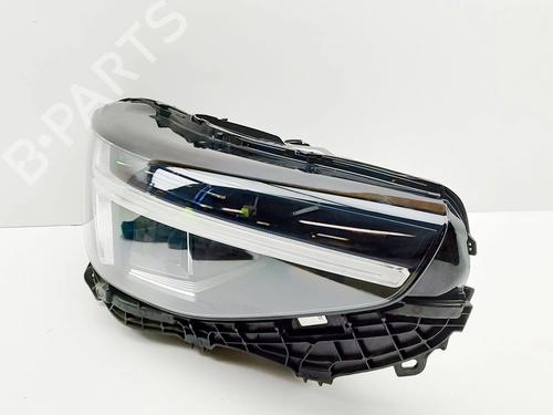 Used Right headlight Right headlight VOLVO XC40 (536) B4 Mild-Hybrid (197 hp) 33379448 33379448