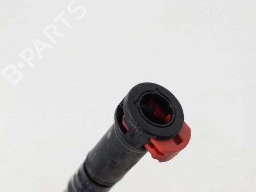 Pipe BMW i8 (I12) hybrid | BP30207547M125