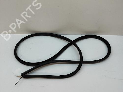 rubber-door-seal-toyota-yaris-_p21_-_pa1_-_ph1_-2020-28559807 main image