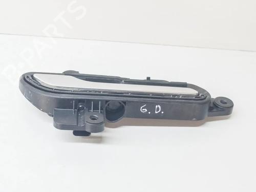 rear-right-exterior-door-handle-tesla-model-3-5yj3-2017-27751470 main image