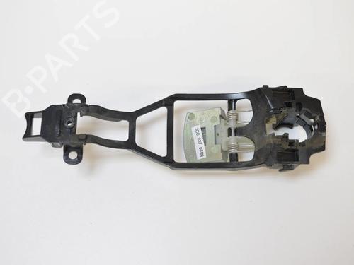 Used Front left exterior door handle VW PHAETON (3D1, 3D2, 3D3, 3D4, 3D6, 3D7, 3D8, 3D9) 3.0 V6 TDI 4motion (240 hp) 9866445