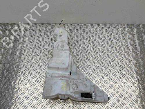 Used Windscreen washer tank BMW 7 (G11, G12) 730 d, Ld (265 hp) 19501026