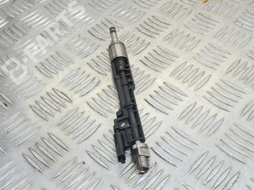 Used Injection rail Injection rail BMW 5 (F10) 535 i (306 hp) 6865023 6865023