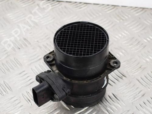 Used Mass air flow sensor Mass air flow sensor PORSCHE CAYENNE (9PA) Turbo 4.5 (450 hp) 6737339 6737339