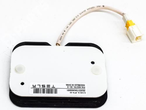 Used Control unit Control unit TESLA MODEL S (5YJS) P85 (421 hp) 7732129 7732129