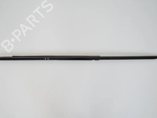 Dørliste MERCEDES-BENZ E-CLASS (W211) E 270 CDI (211.016) (177 hp) 30240155