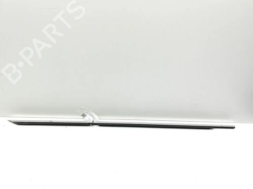 door-moulding-trim-mercedes-benz-m-class-w166-2011-2012-2013-2014-2015-33382543 main image