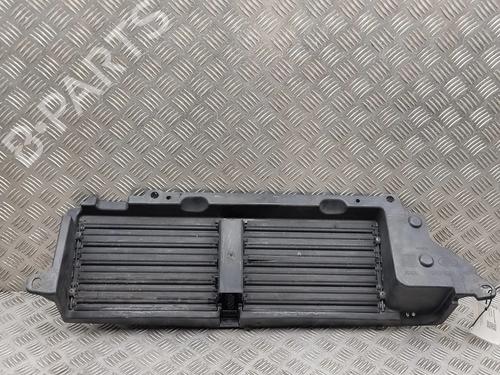 Used Grille Grille 39590389 39590389