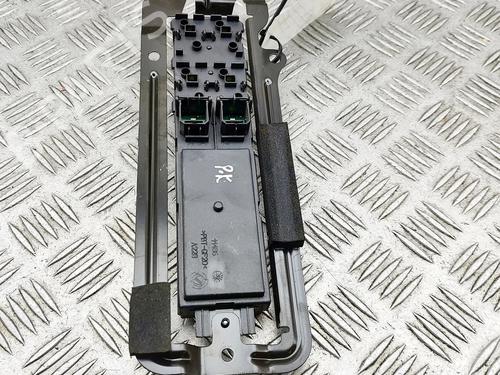 Electronic module FERRARI CALIFORNIA 4.3 | BP33386615M83 - Image 4