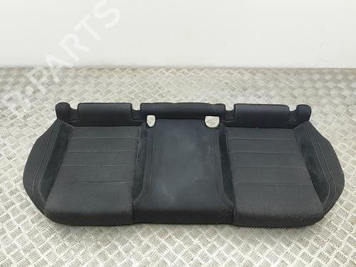 Sæde Bagtil Sæde Bagtil VW GOLF VII (5G1, BQ1, BE1, BE2) 2.0 R 4motion (300 hp) 33385803 33385803
