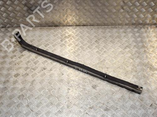 Used Hinge/Door check strap Hinge/Door check strap 14628702 14628702