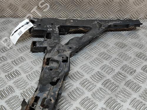 Used Rear bumper bracket LAND ROVER RANGE ROVER VELAR (L560) 2.0 D240 SD4 4x4 (241 hp) 16945162