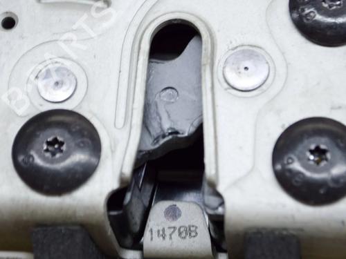 Front left lock TESLA MODEL Y (5YJY) EV Performance All-wheel Drive | BP33347371C98 - Image 5