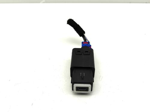 Used Electronic module Electronic module OPEL VIVARO C Bus (K0) 2.0 (144 hp) 33393273 33393273