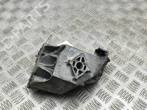 Støtte Støtte AUDI Q6 E-TRON (GFB) e-tron quattro (387 hp) 33740100 33740100