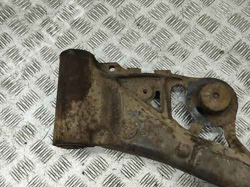 Left rear steering knuckle FIAT BARCHETTA (183_) 1.8 16V | BP26410482M27 