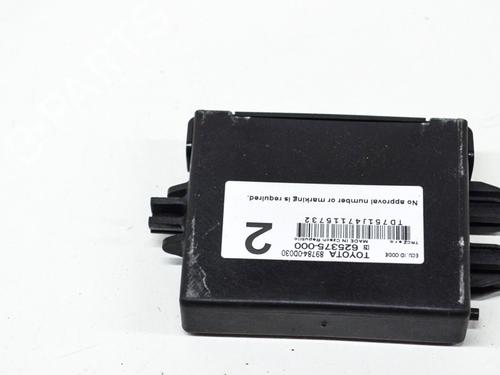 Used Electronic module TOYOTA YARIS (_P13_) 1.5 Hybrid (NHP130_) (101 hp) 8841398