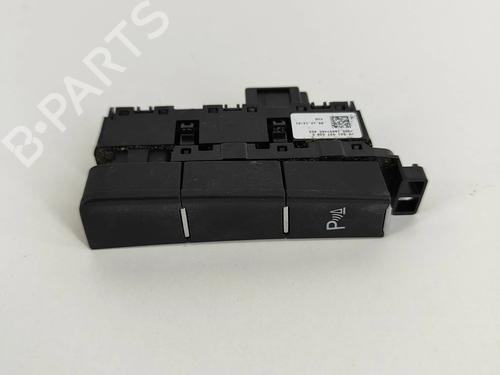 Used Switch Switch VW GOLF VII (5G1, BQ1, BE1, BE2) 2.0 R 4motion (300 hp) 15775219 15775219