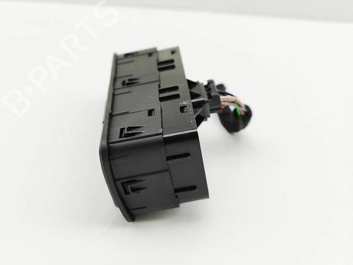 Switch HYUNDAI TUCSON (TL, TLE) 1.6 CRDi | BP30708553I30